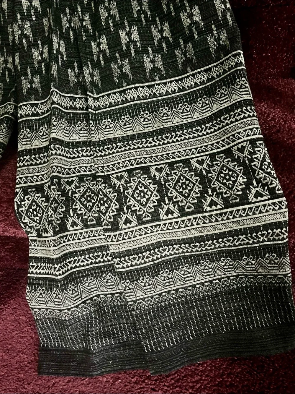 Black and White Geometric Pattern Wide-Leg Pants - Picture 3 of 12